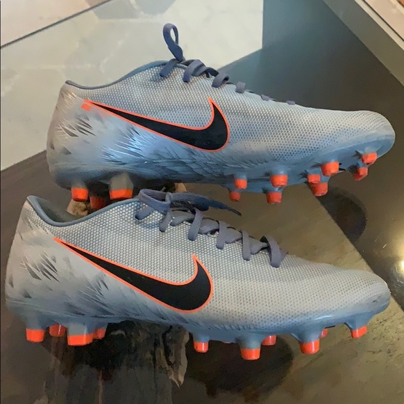 ⚽️ Youth Nike Mercurial Vapor 12 Academy sz 5.5 - Picture 3 of 9